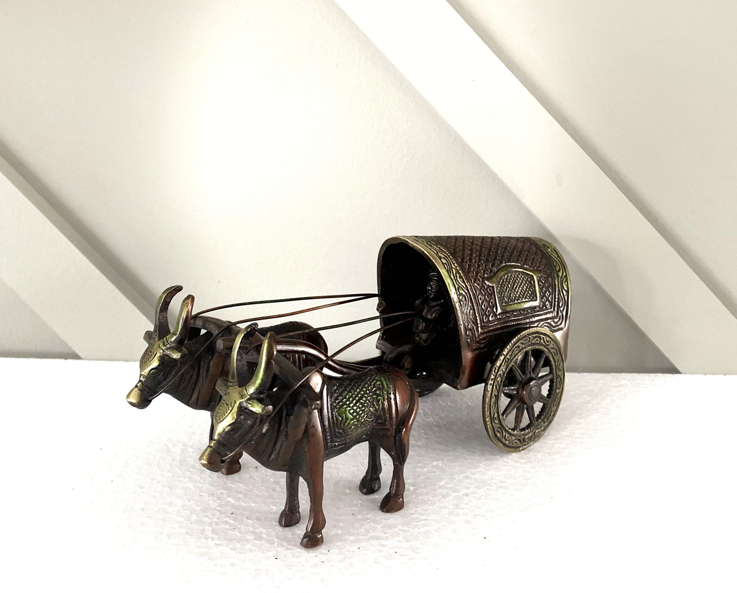 BULLOCKCART WITH BEAUTIFUL COLOUR BROWN AND GOLD ANTIQUE FINISH.